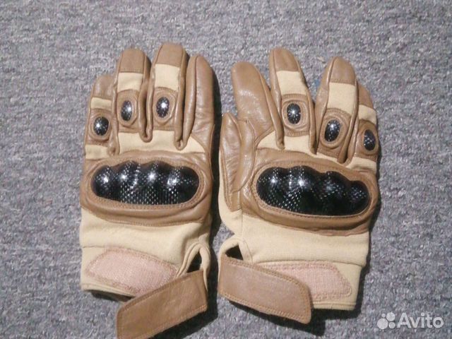 Перчатки