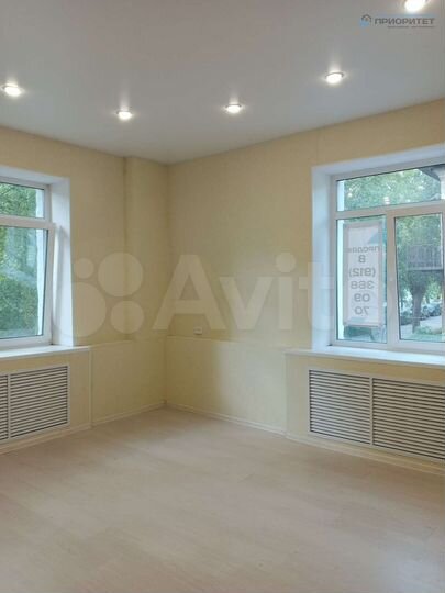 Комната 21,5 м² в 9-к., 2/3 эт.