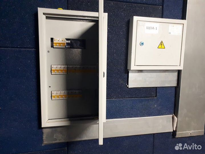 Электрик электромонтер