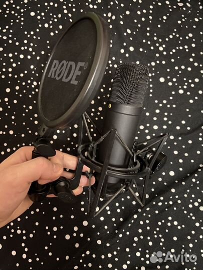 Студийный микрофон rode nt1