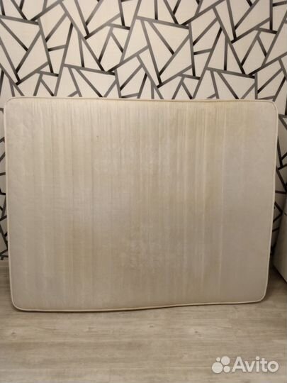 Продам матрас 160-2000м