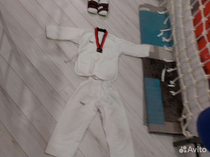 Кимоно для тхэквондо