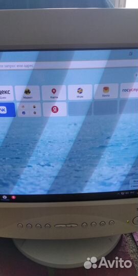 Монитор Samsung SamTron 55E