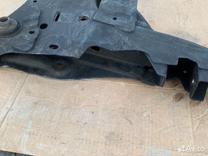 Подрамник передний grand scenic