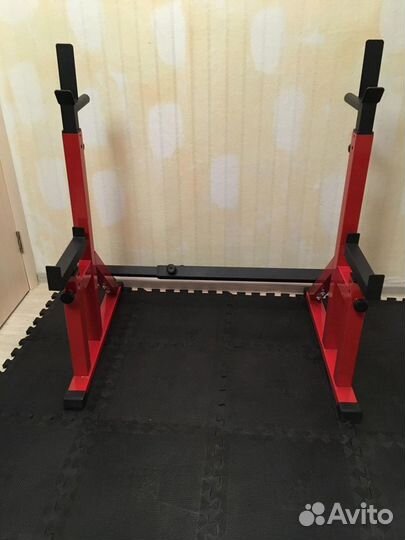 Стойка для штанги (красная)