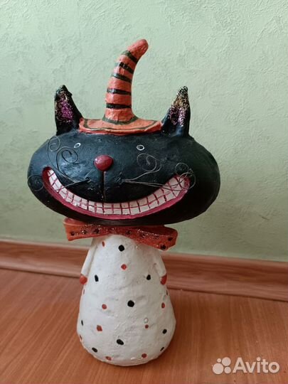 Декоративная фигурка