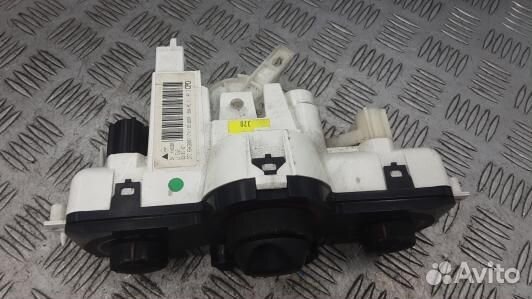 Блок управления печки и климат-контроля renault me