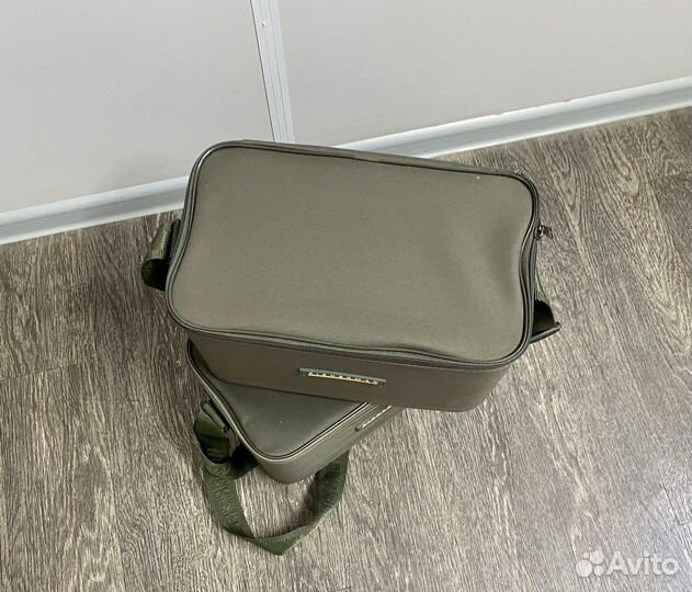 Кофр для 6-и троллинговых катушек жёсткий Ф095