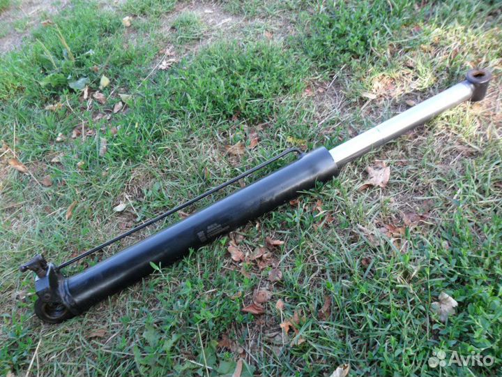 Цилиндр падьёма кабины евростар евротех