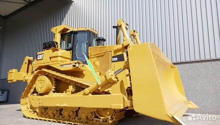 Стекло дверное левое/правое Caterpillar D9R / D10R