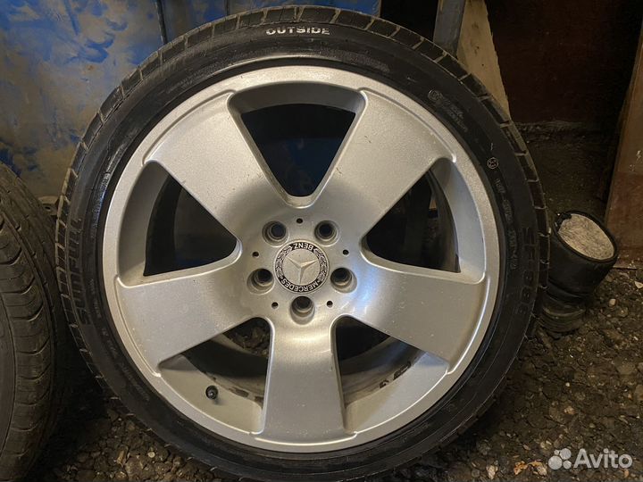 Диски на mercedes r18
