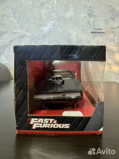 Модель авто Dodge Charger R/T, fast, jada, 1:24