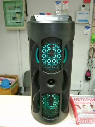 Мощная беспроводная колонка с пультом Speaker