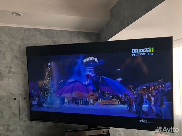 Установка телевизора на кронштейн на стену