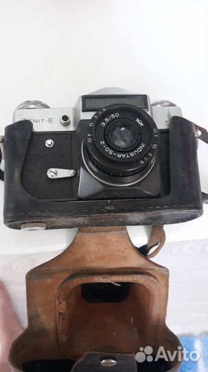 Пленочный фотоаппарат зенит