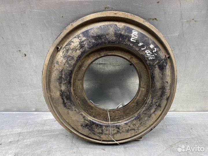 Опора передней пружины верхняя Audi 100 C4