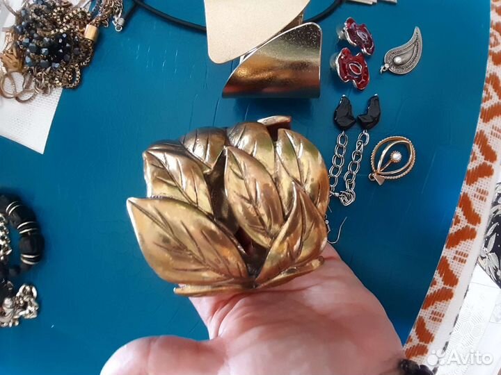 Лот винтажной бижутерии США и Европа пакетом