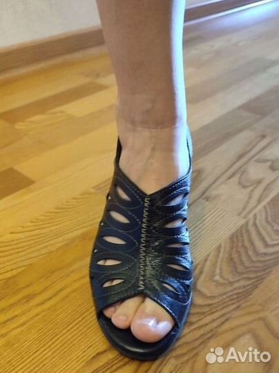 Обувь женская 41 размер туфли