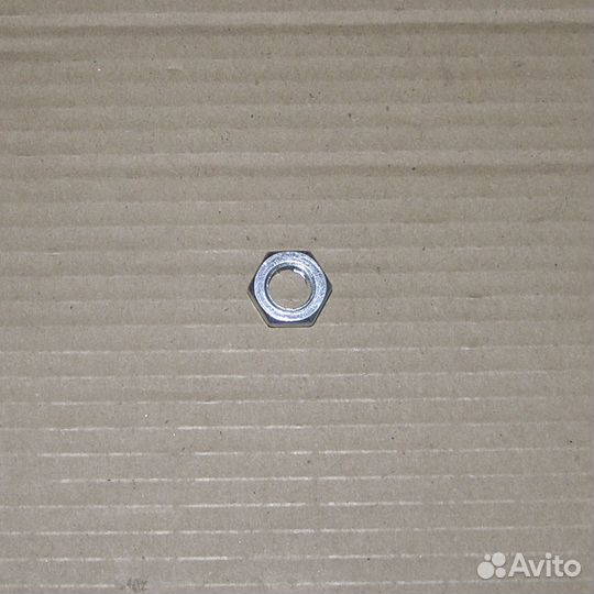 Гайка М 12*1,5 (Н7 S19) уплотнения тройника низка