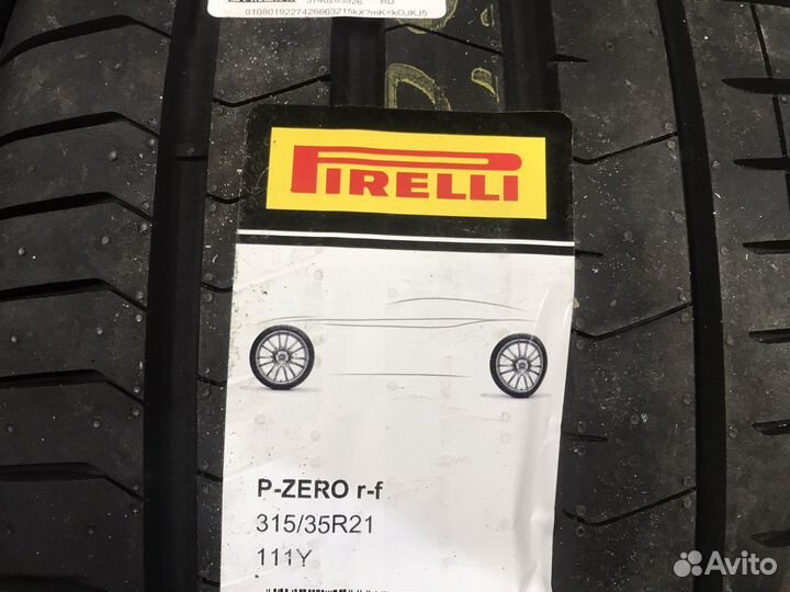 Pirelli P Zero PZ4 275/40 R21 и 315/35 R21 111Y