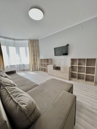 2-к. квартира, 56 м², 14/16 эт.