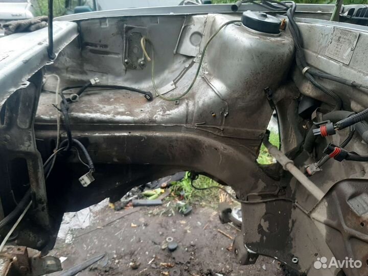 Передняя часть ваз 2115 2113 2114 2010 г.в