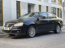 Volkswagen Jetta 1.6 AT, 2008, 270 236 км, с пробегом, цена 580 000 руб.