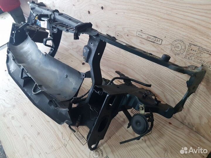 Рамка радиатора mitsubishi diamante