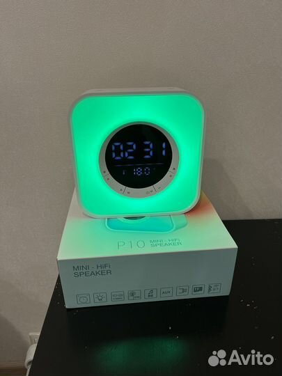 Будильник колонка часы светильник 4 в 1