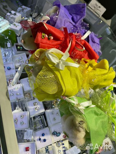 Букет из игрушек
