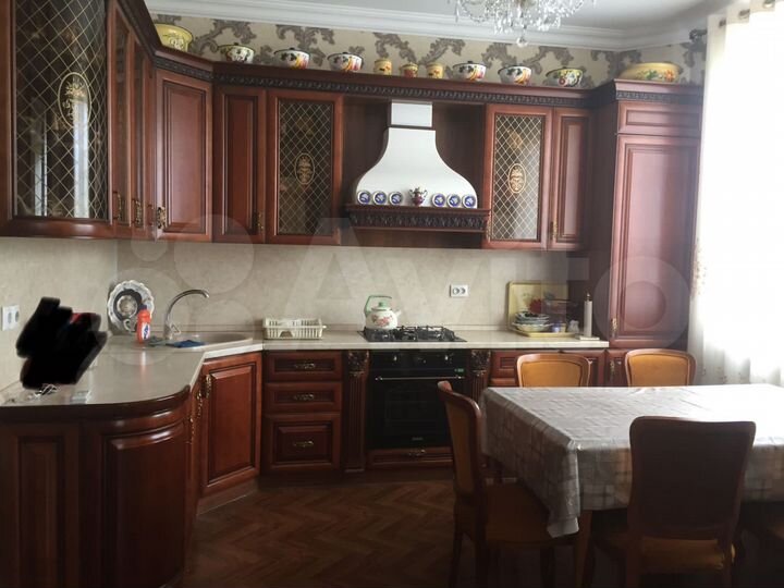 2-к. квартира, 66 м², 3/5 эт.