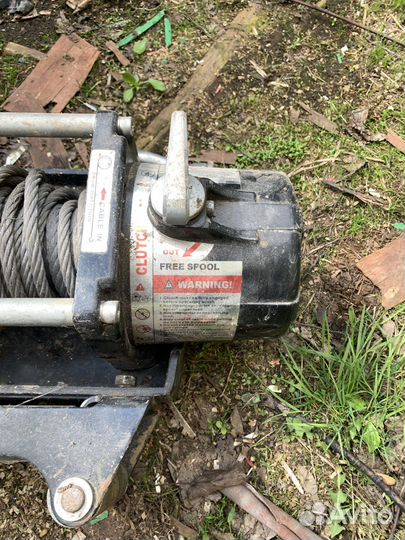 Лебедка риф 9000