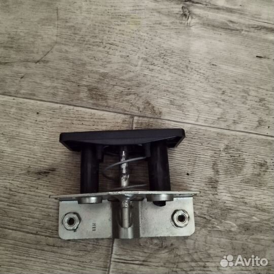 Петля замка багажника Citroen C5 X7, 2012 г.в