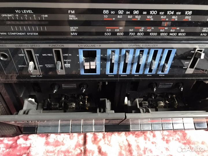 2-х кассетная магнитола Sanyo