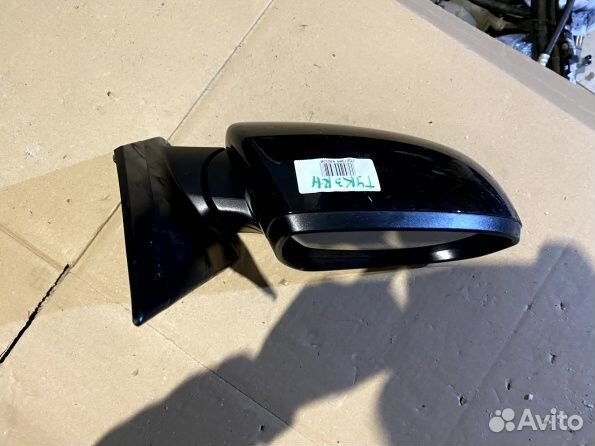 Зеркало боковое правое Hyundai Tucson 3