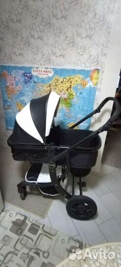 Прогулочная коляска