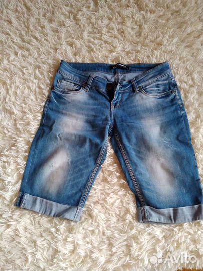 Женские джинсовые шорты 44
