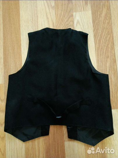 Жилет костюмный праздничный