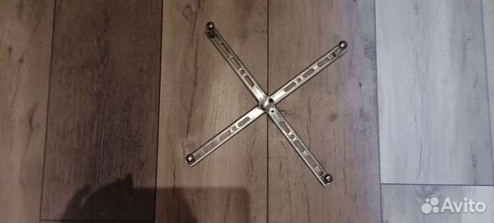 Люстра потолочная