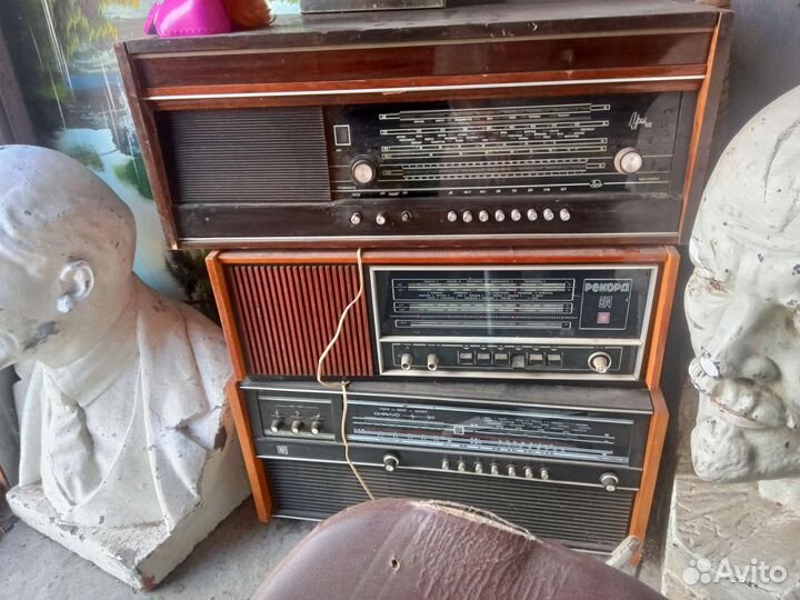 Ламповый радиоприемник, радиола