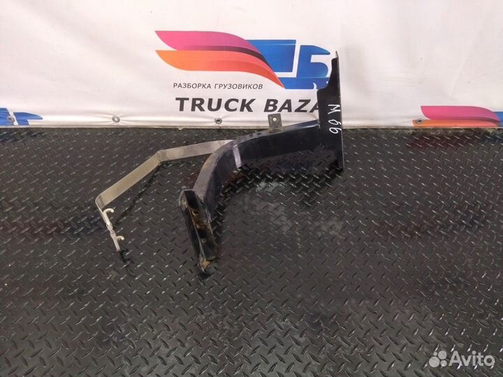 81615405069 Кронштейн подножки левый Man TGM