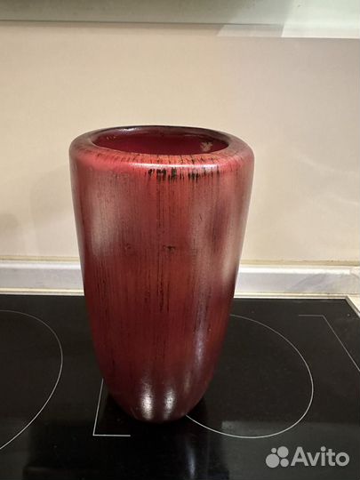 Ваза для цветов декоративная