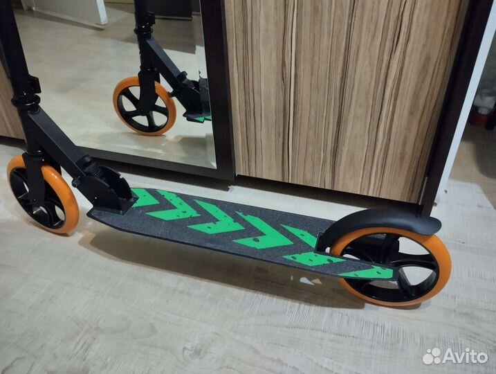 Самокат взросл новый, большие колеса200мм