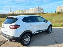 Renault Kaptur 1.6 CVT, 2019, 98 500 км, с пробегом, цена 1 575 000 руб.