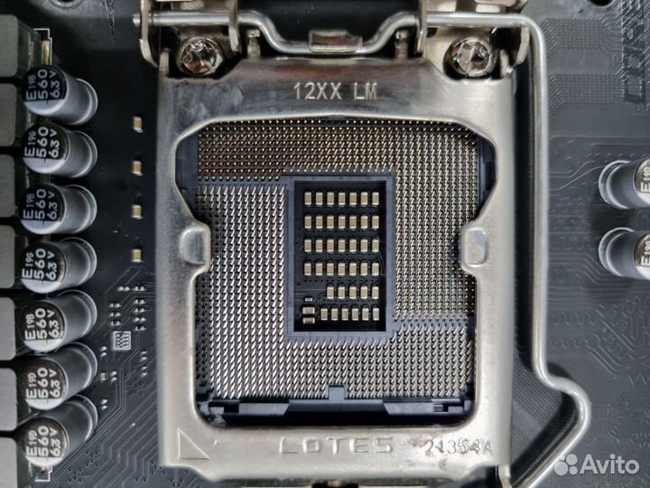 Материнская плата MSI MPG Z490 gaming plus на запч