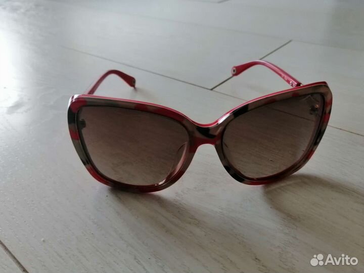 Солнцезащитные очки