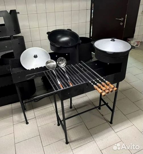 Мангал с подказанником