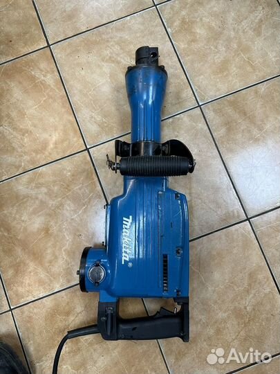 Makita HM1307C Отбойный молоток