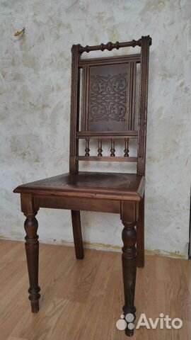Антикварный стул с торгом
