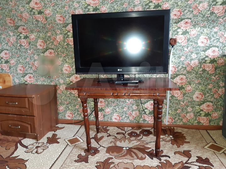 Комната 60 м² в 4-к., 2/2 эт.